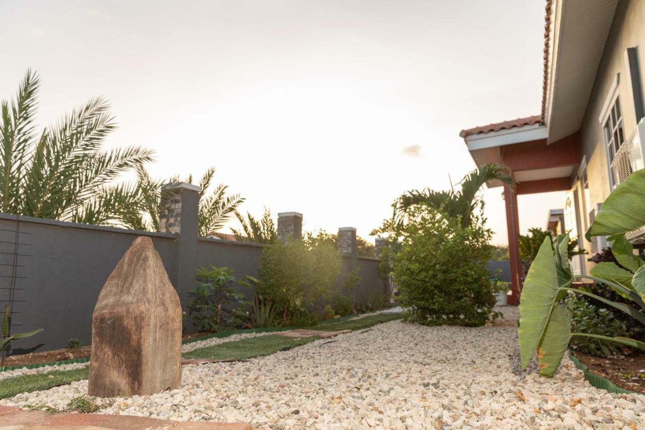La Casita Torres Vila Oranjestad Exterior foto